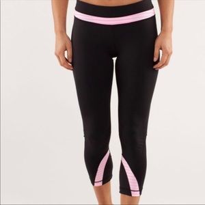 Lululemon run inspire crops
